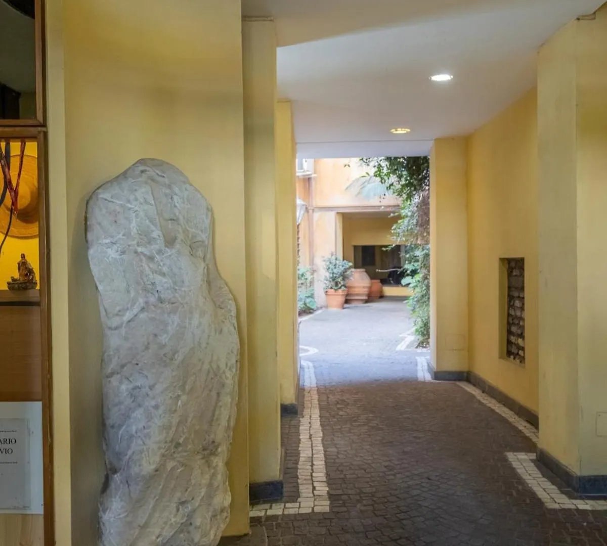 Pantheon Urbes Collection Villa Rome 0*,  Italy