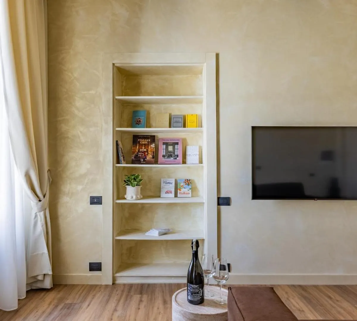 Pantheon Urbes Collection Villa Rome 0*,  Italy