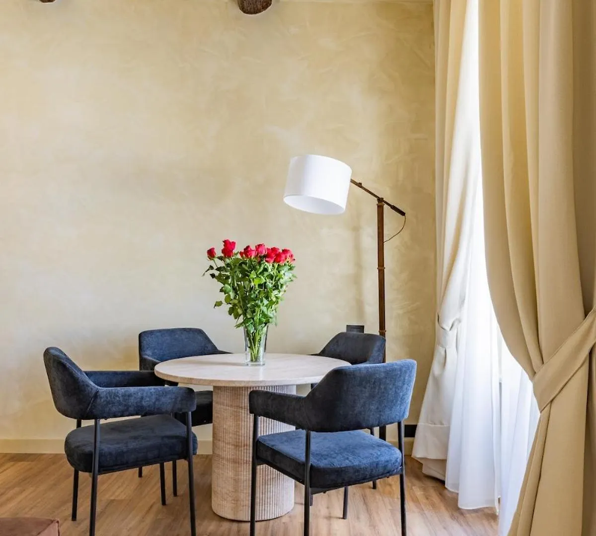 הוילה רומא Pantheon Urbes Collection איטליה